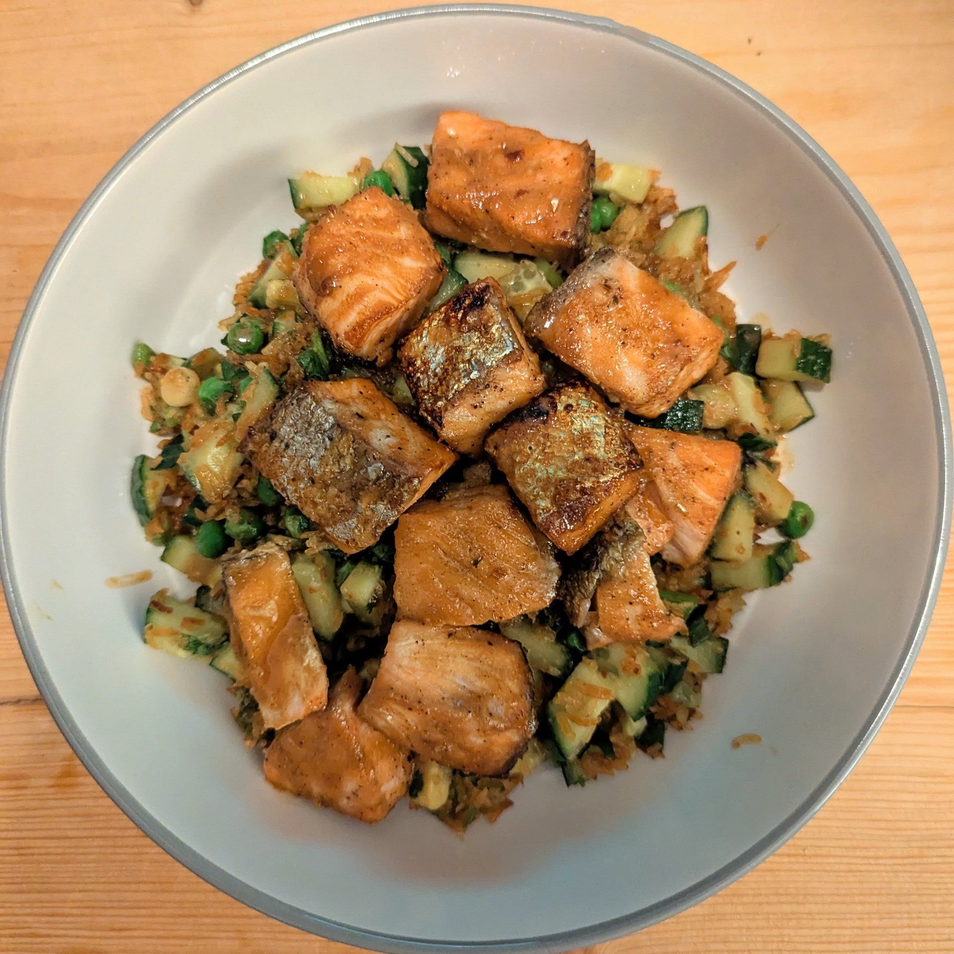 salmon rice bowl